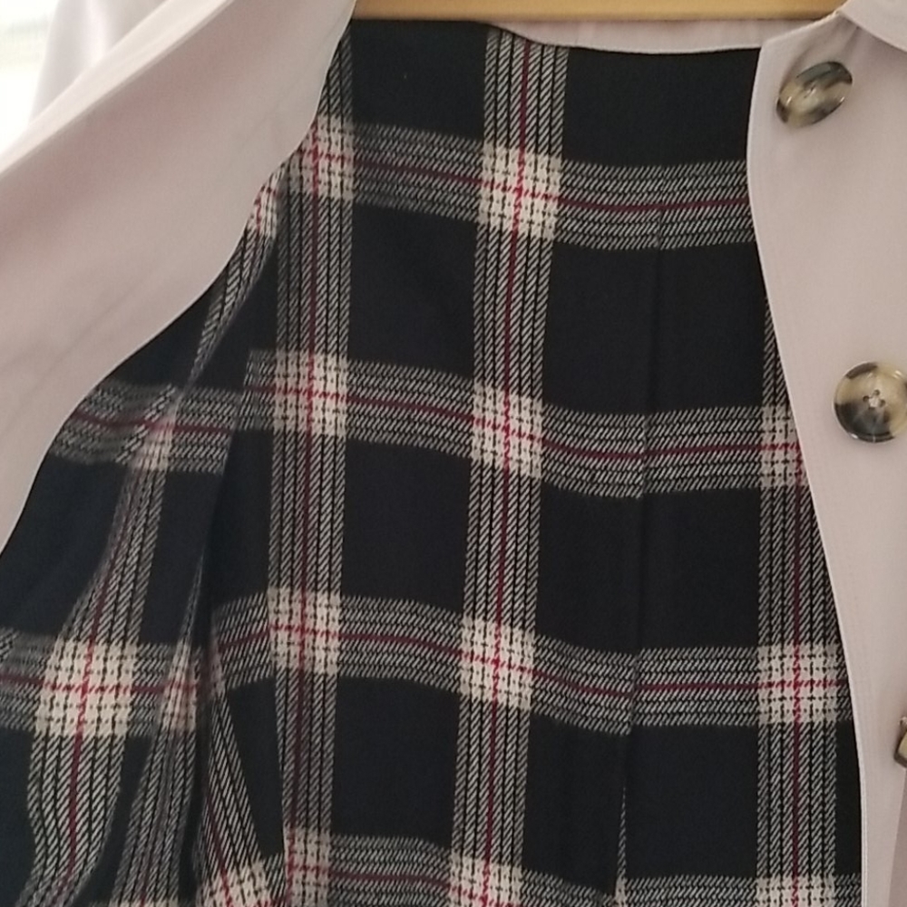 Coat - Picture 3 of 5
